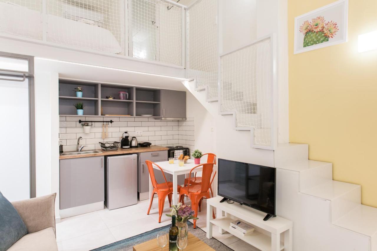 Relax In This Funky Loft Next To Metro! Atena Exterior foto